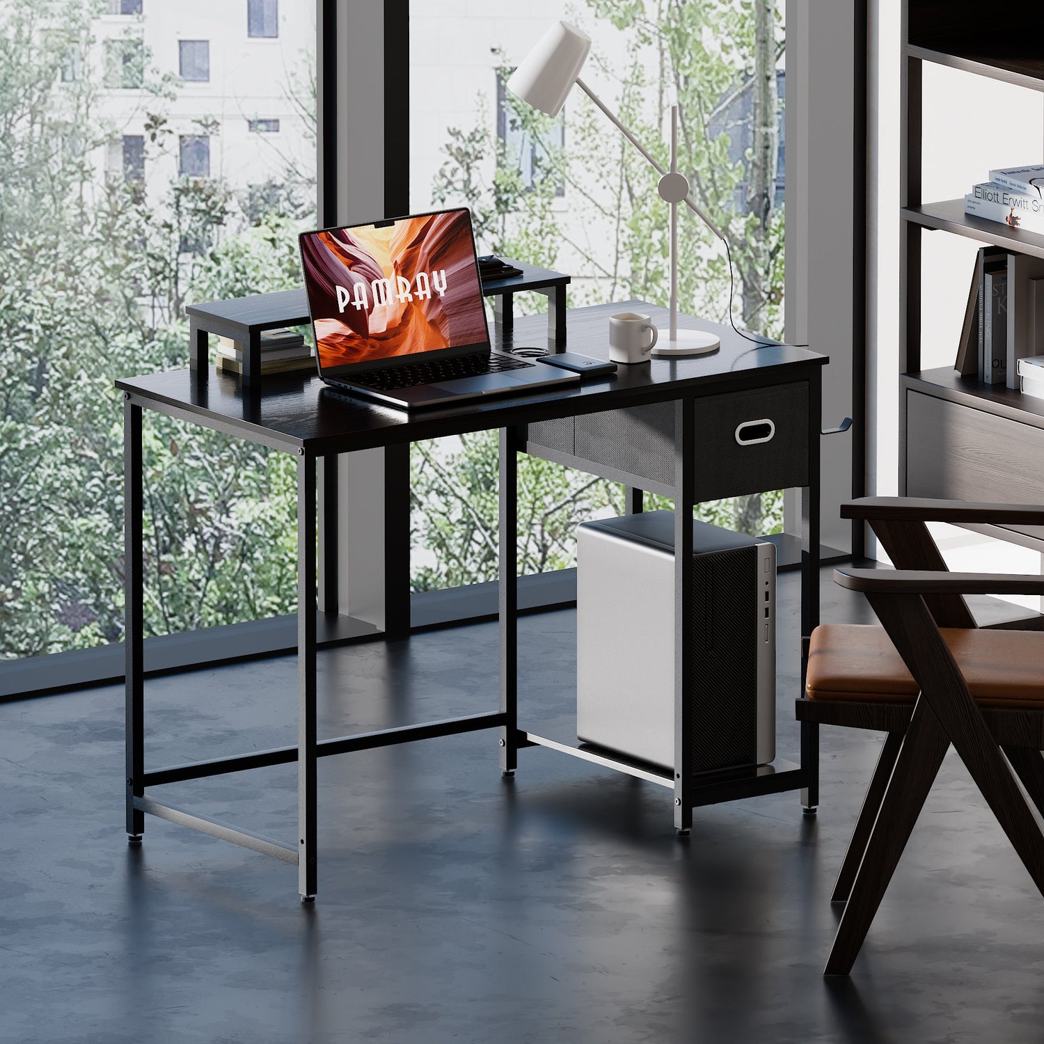Black Desk